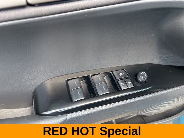 Used 2025 Toyota Camry LE image 14