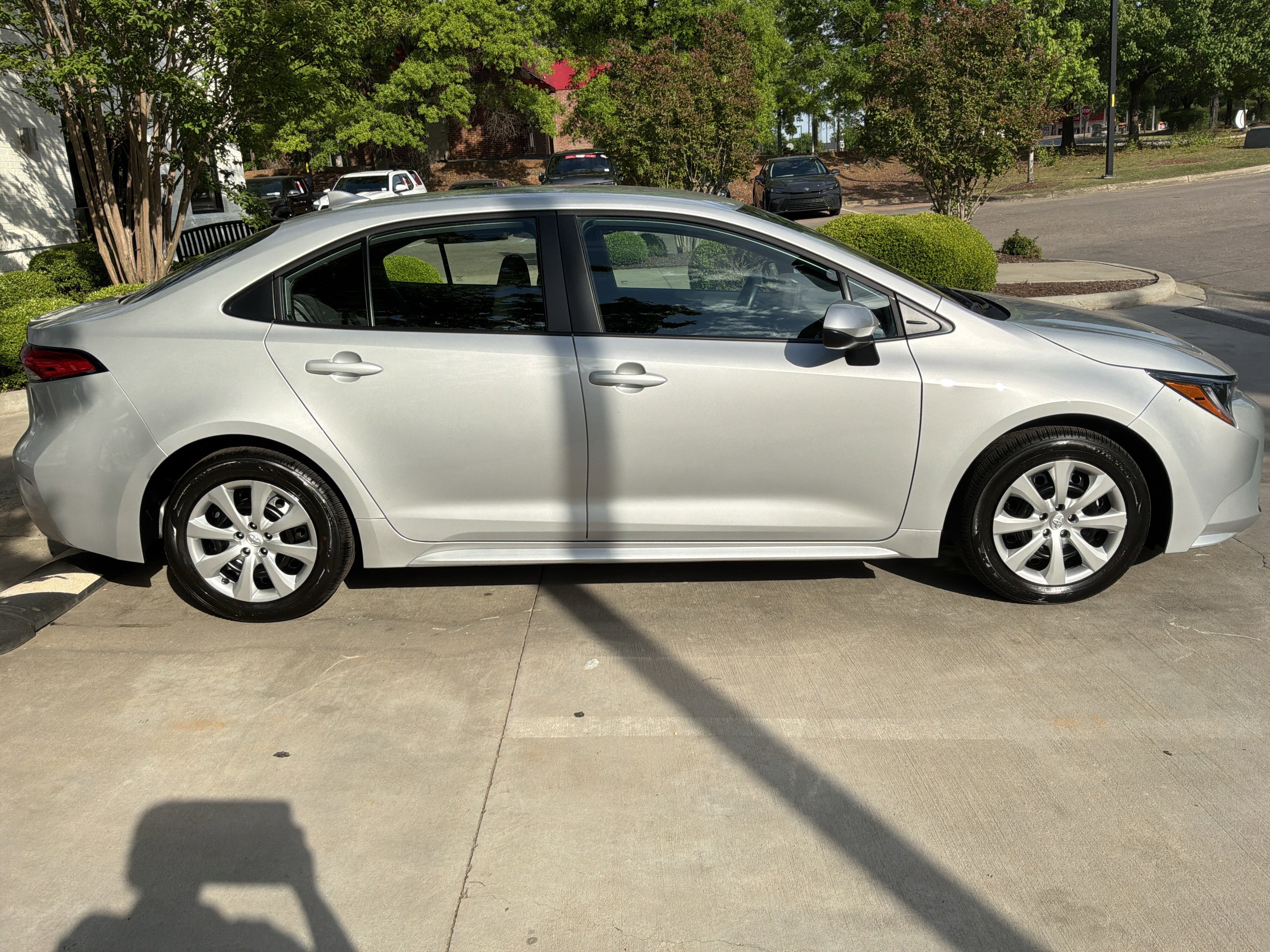 Used 2026 Toyota Corolla LE image 11