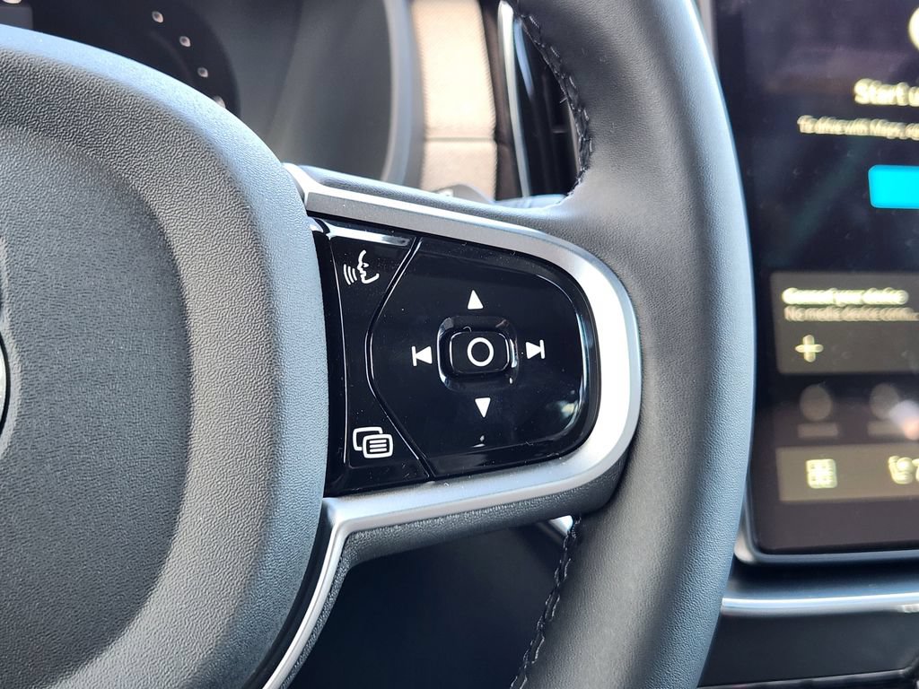 New 2026 Volvo XC90 T8 Plus w/ Protection Package Premier AWD/4WD image 19
