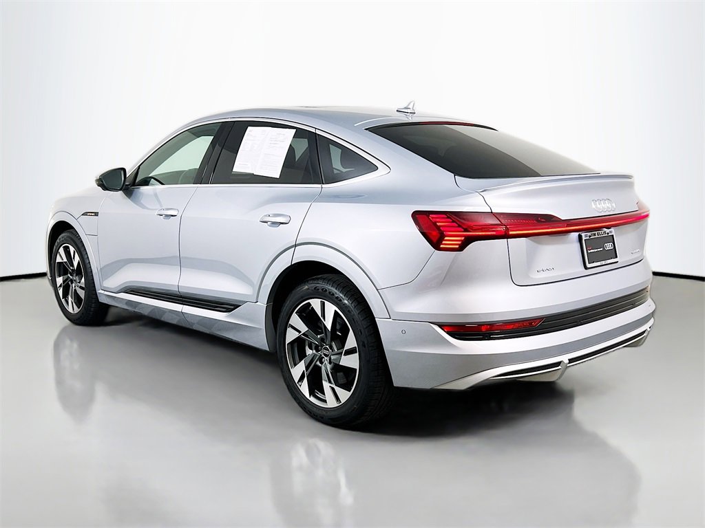 Certified 2022 Audi e-tron Prestige w/ Prestige Package image 5