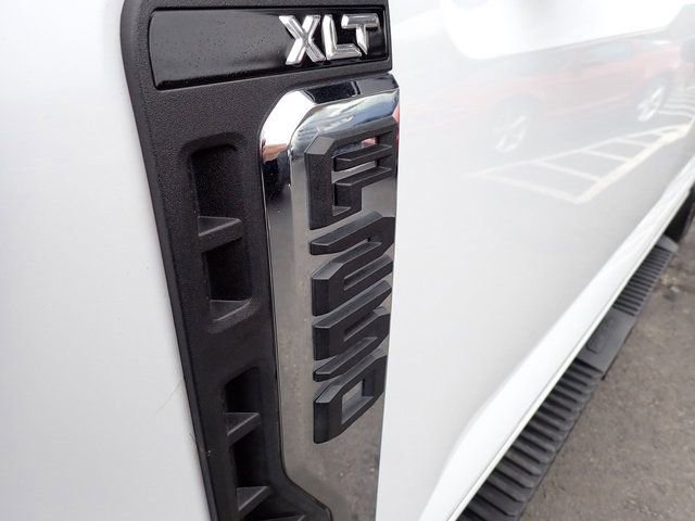 Certified 2025 Ford F250 XLT image 13
