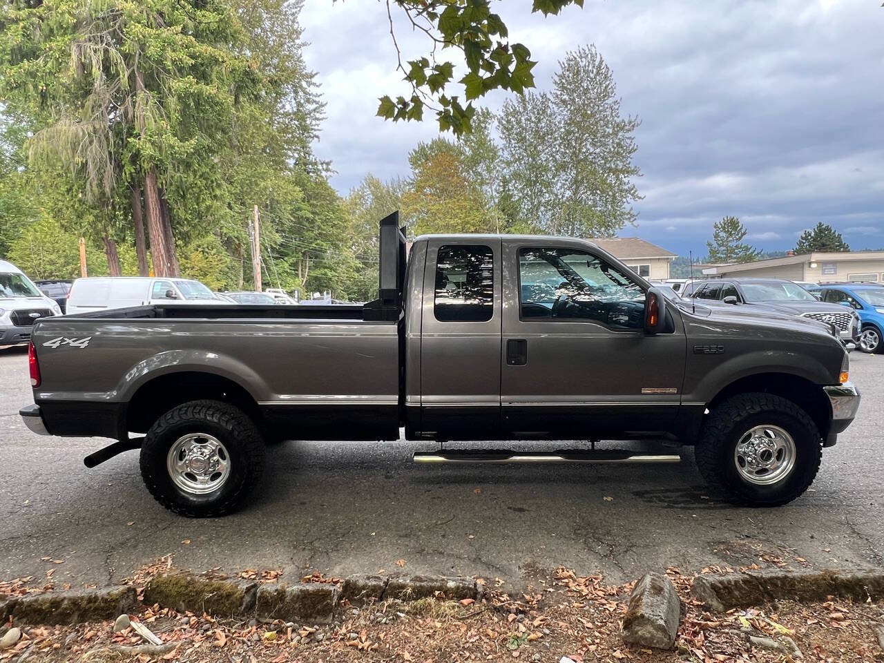 Used 2003 Ford F250 Lariat AWD/4WD image 6
