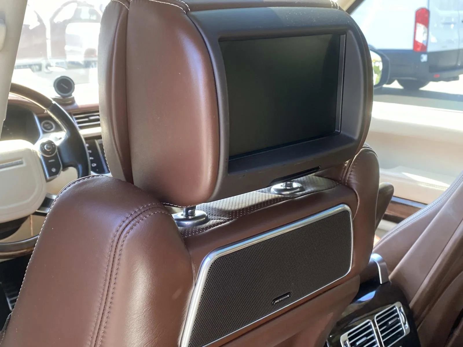 Used 2016 Land Rover Range Rover Autobiography image 14