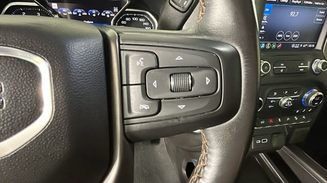 Used 2022 GMC Sierra 3500 AT4 w/ AT4 Premium Plus Package AWD/4WD image 16
