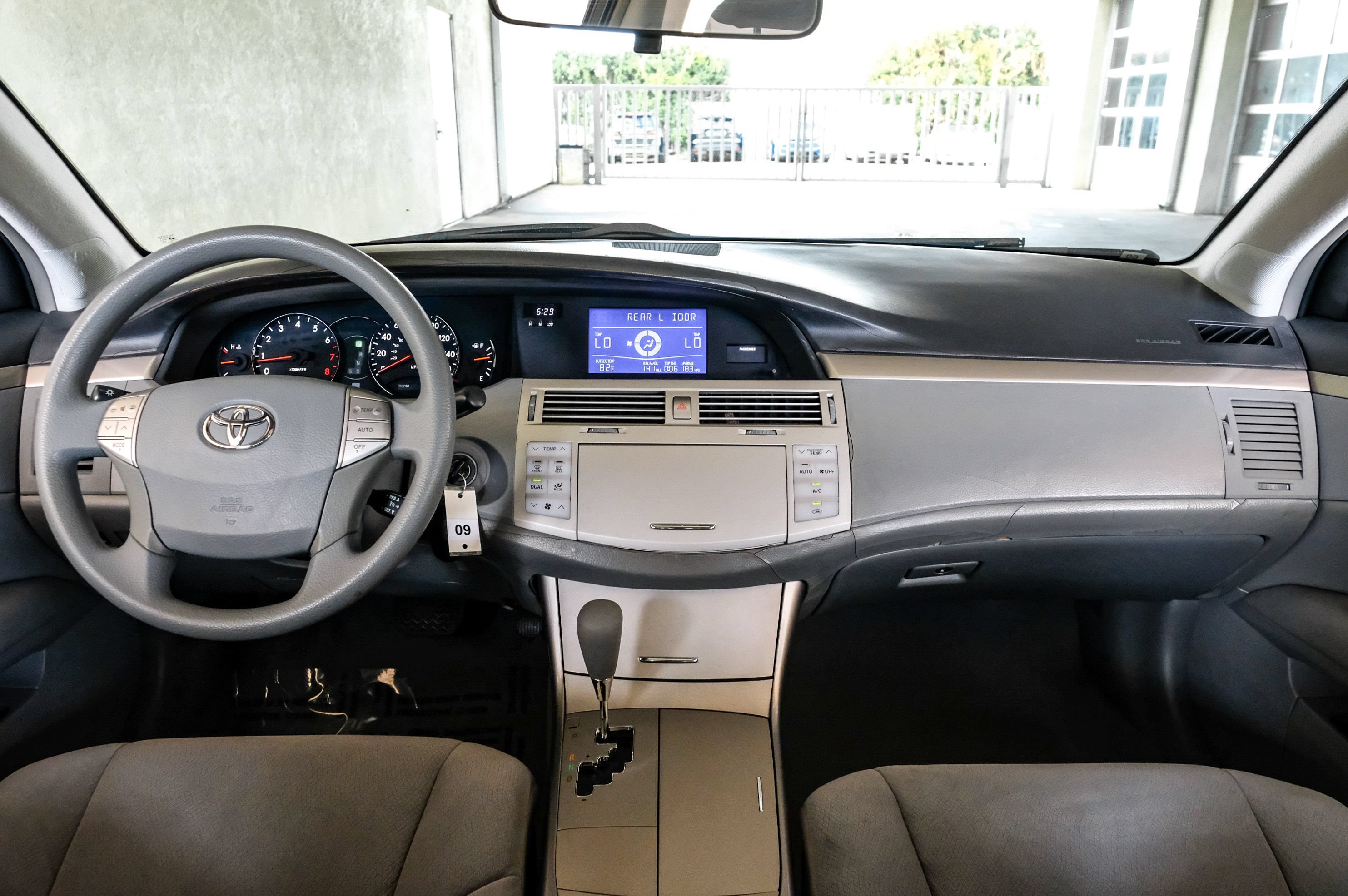 Used 2007 Toyota Avalon XL FWD image 14