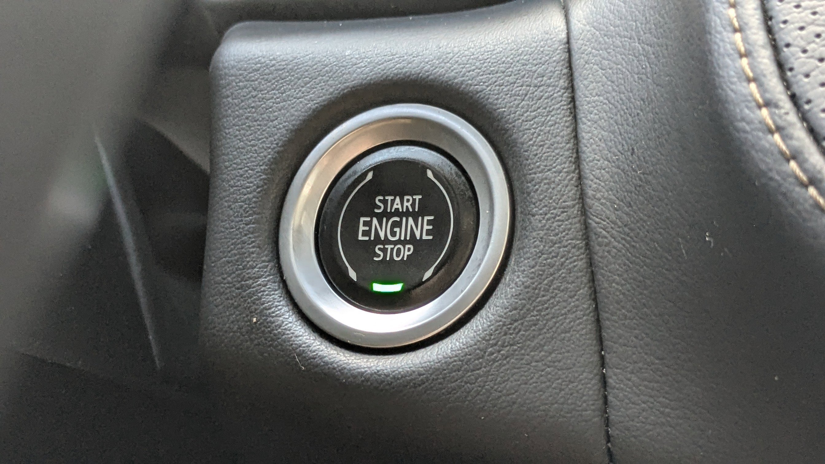 Used 2022 GMC Yukon SLT w/ SLT Premium Package image 35