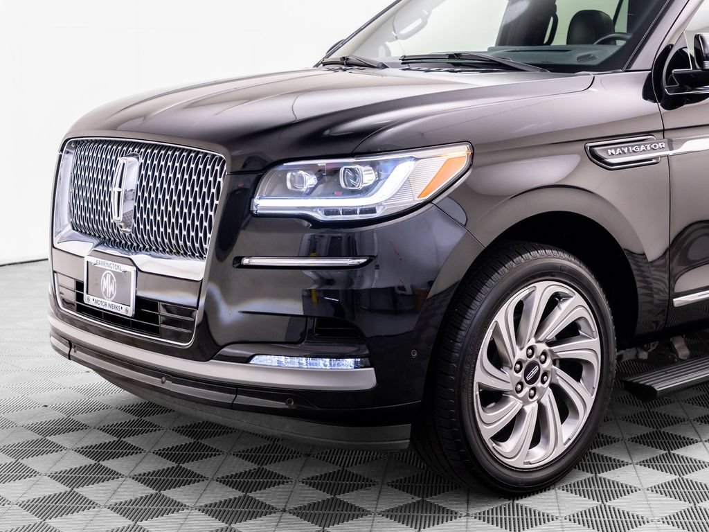 Used 2024 Lincoln Navigator Reserve AWD/4WD image 37