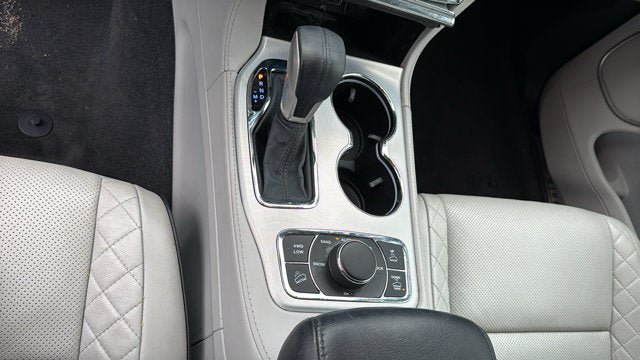 Certified 2021 Jeep Grand Cherokee Summit AWD/4WD image 23
