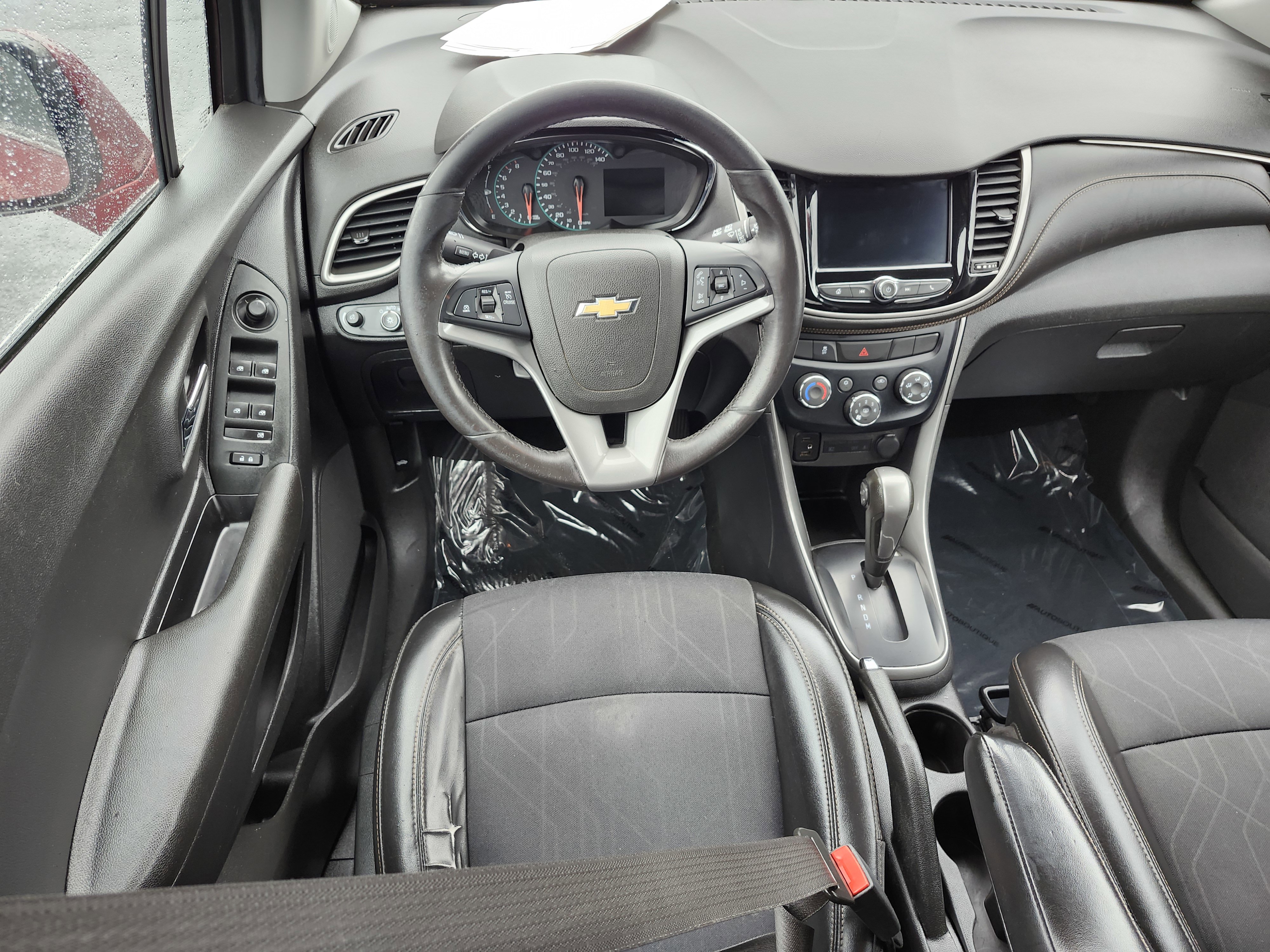 Used 2020 Chevrolet Trax LT w/ Driver Confidence Package image 27