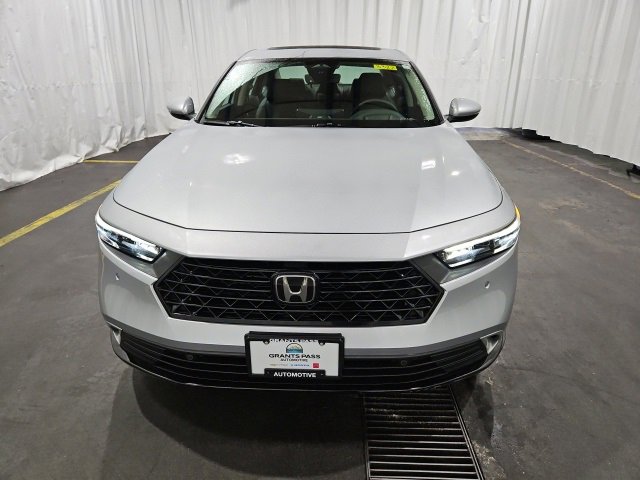 New 2025 Honda Accord Touring image 7
