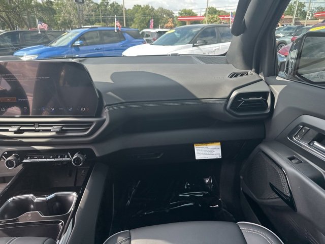 New 2026 Chevrolet Silverado EV LT image 4