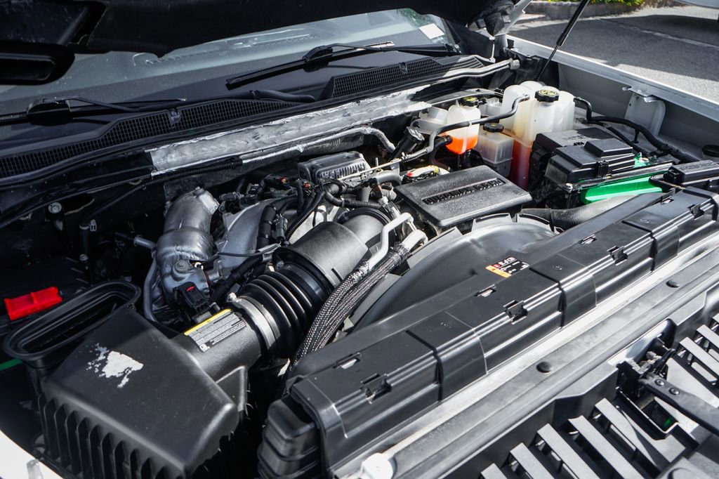 Used 2020 Chevrolet Silverado 3500 LTZ w/ LTZ Plus Package AWD/4WD image 13