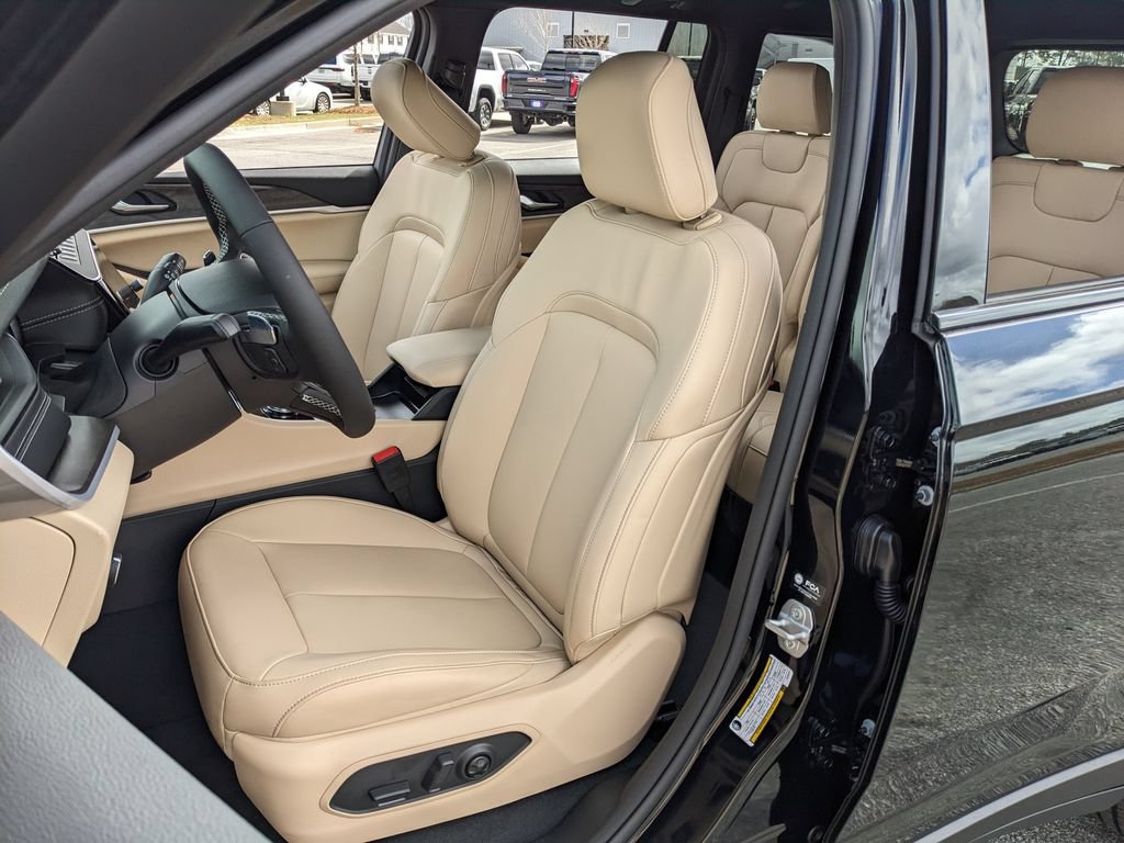 New 2026 Jeep Grand Cherokee Limited RWD image 33