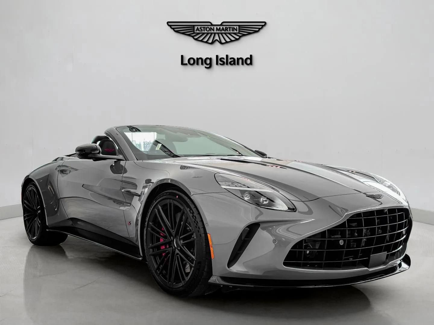New 2026 Aston Martin V8 Vantage S image 4