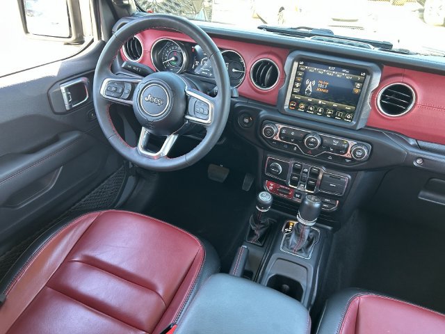 Used 2023 Jeep Wrangler Unlimited Rubicon 4xe AWD/4WD image 15