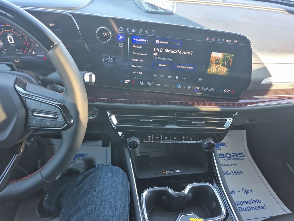 New 2026 Chevrolet Traverse RS image 17