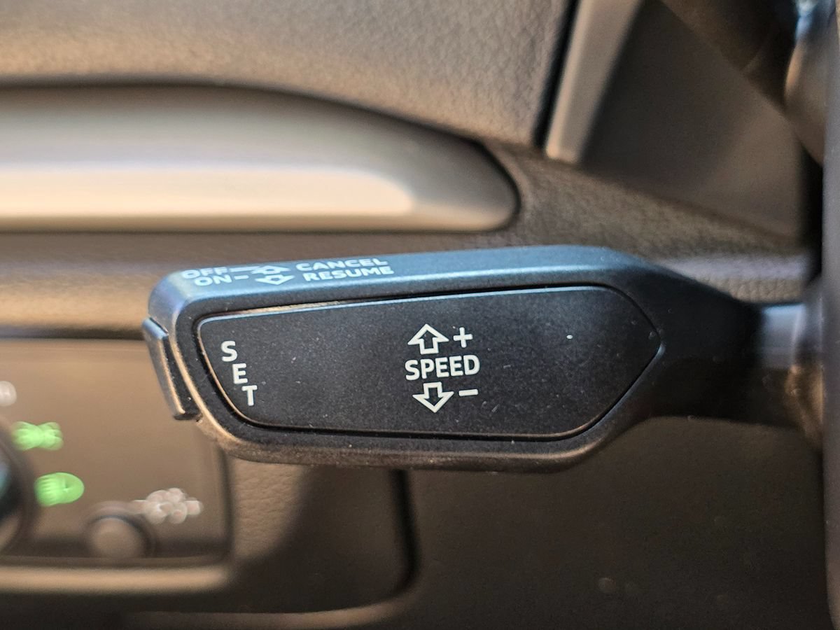 Used 2017 Audi A3 e-tron Premium FWD image 52