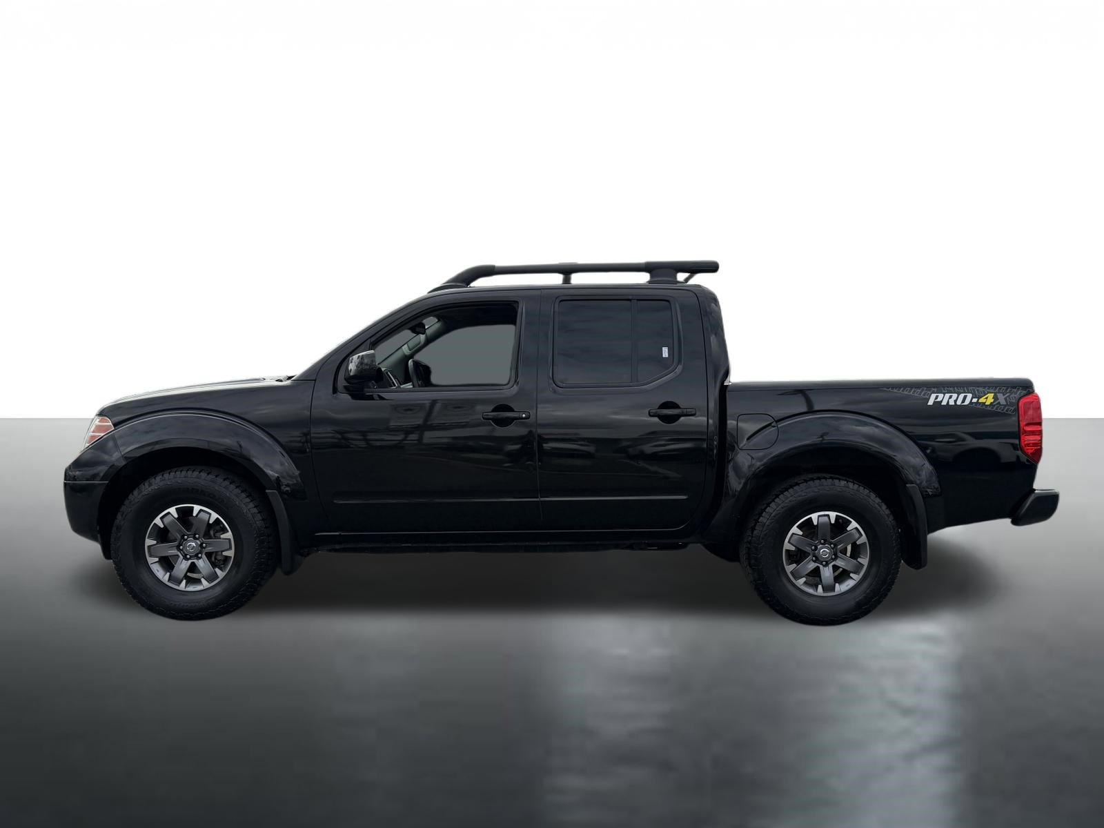 Used 2017 Nissan Frontier PRO-4X w/ Pro-4x Luxury Package AWD/4WD image 5