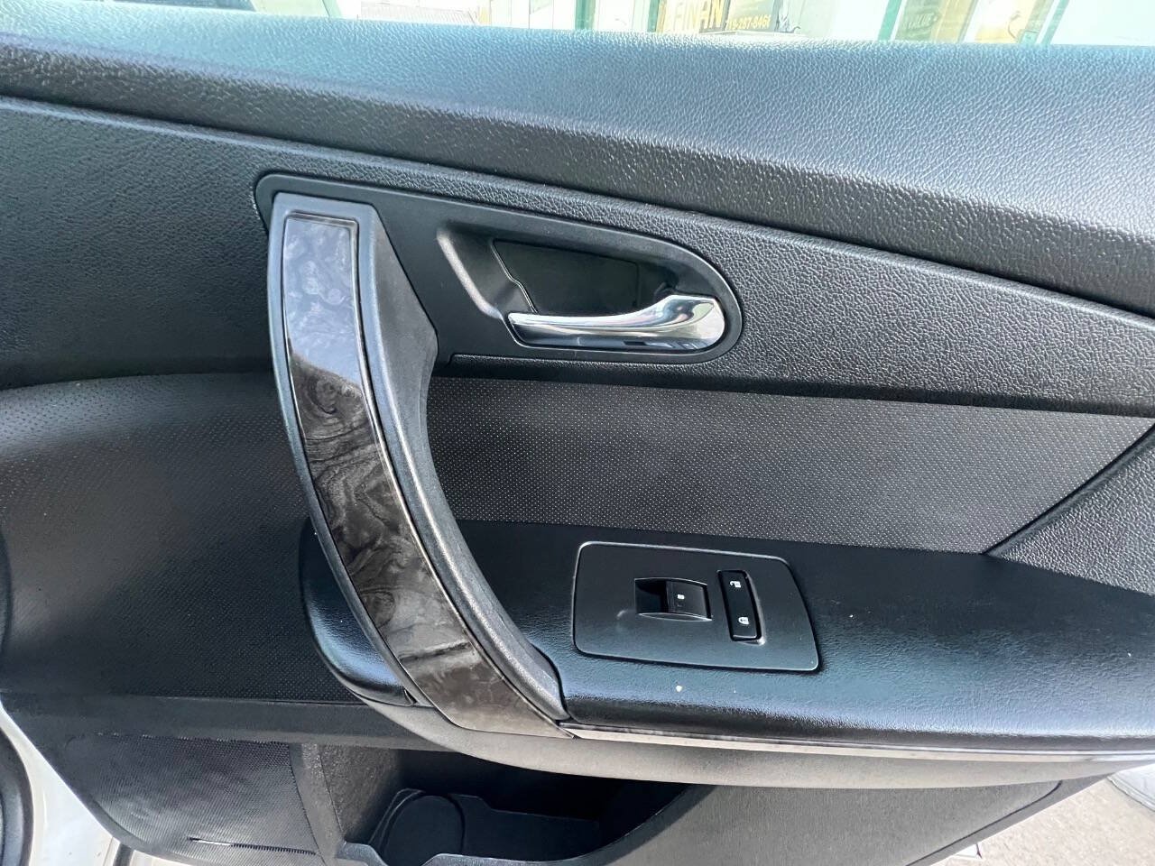 Used 2011 GMC Acadia Denali AWD/4WD image 14