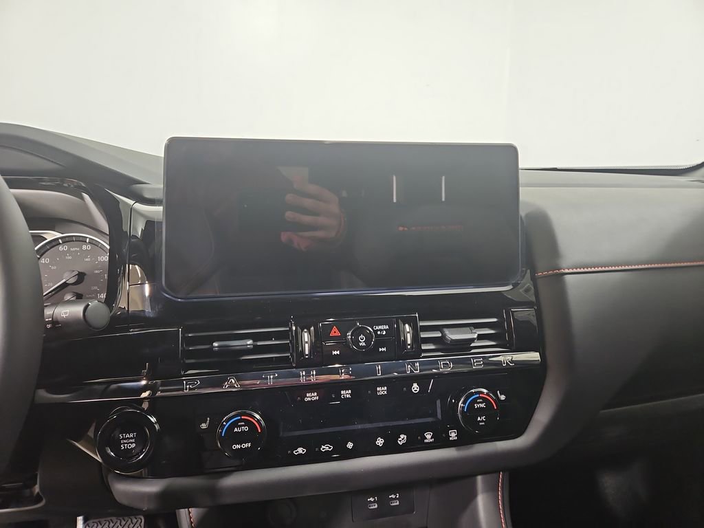 New 2026 Nissan Pathfinder SV image 19
