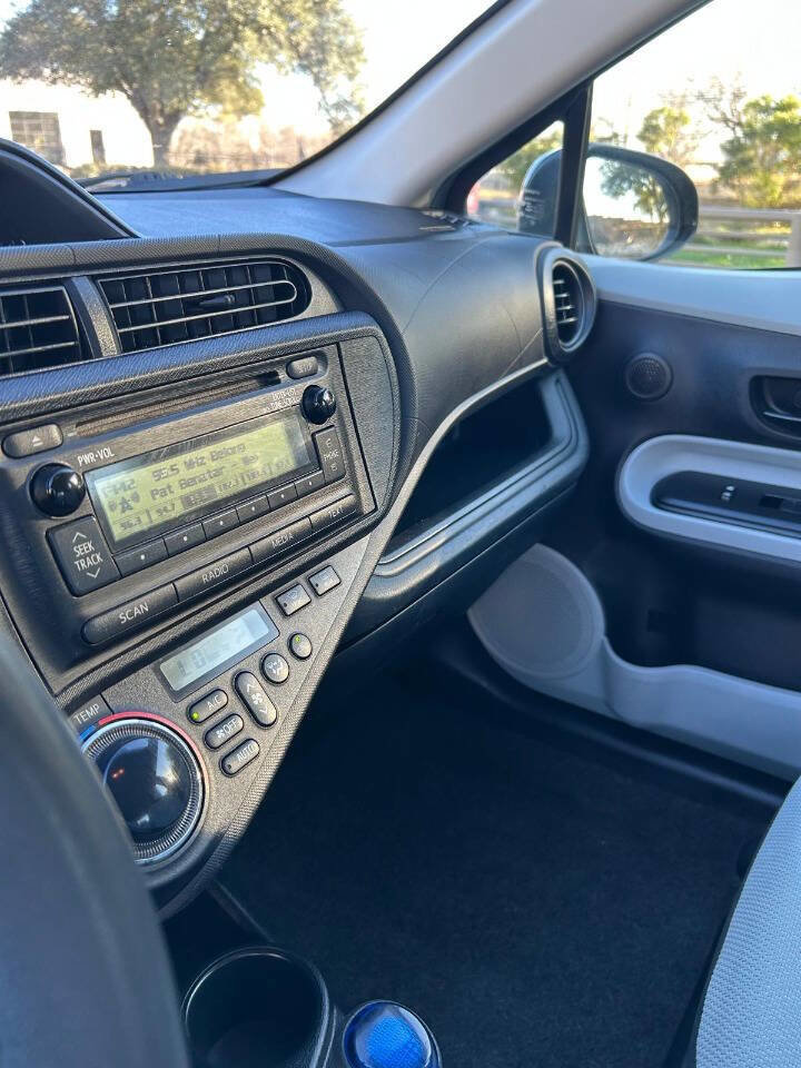 Used 2012 Toyota Prius C One image 26