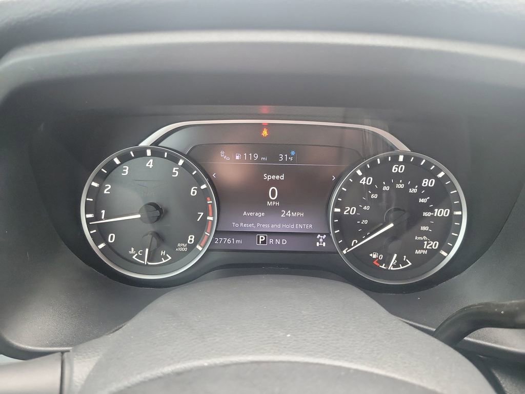 Used 2023 Nissan Titan SV w/ SV Convenience Package image 16