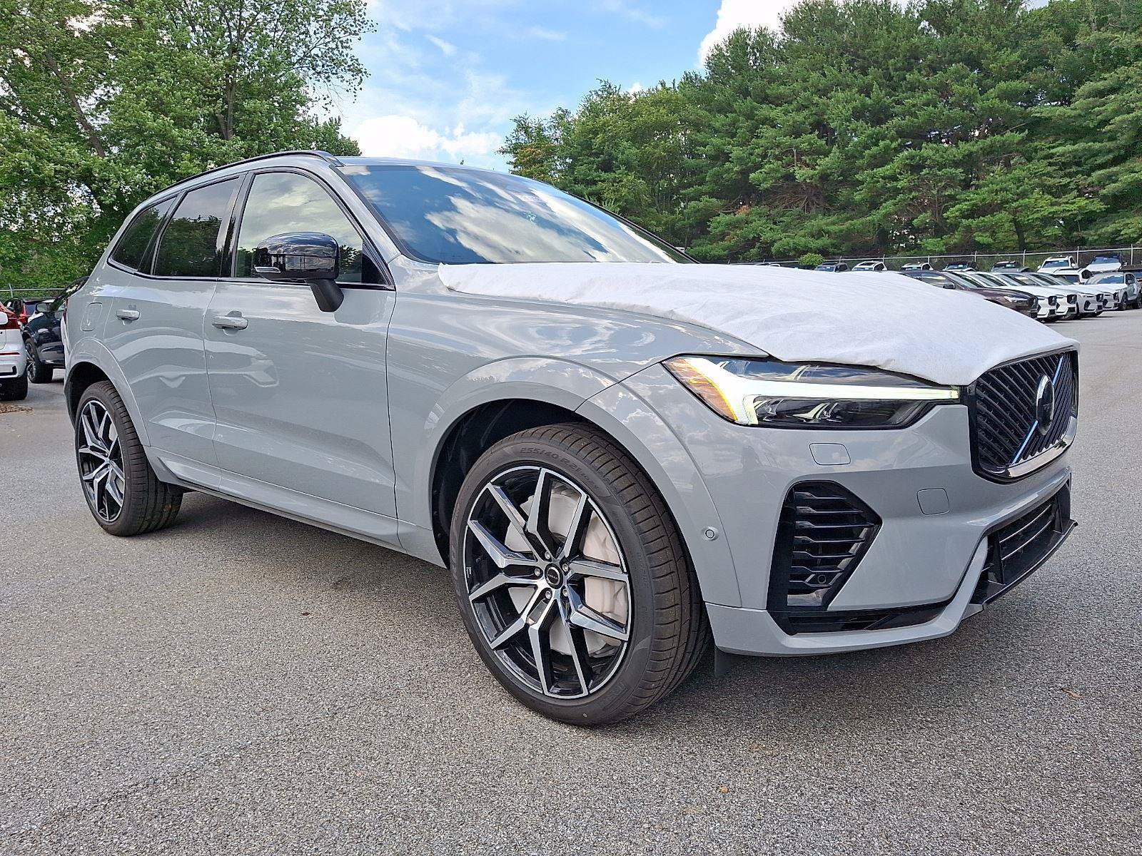 New 2026 Volvo XC60 T8 Polestar