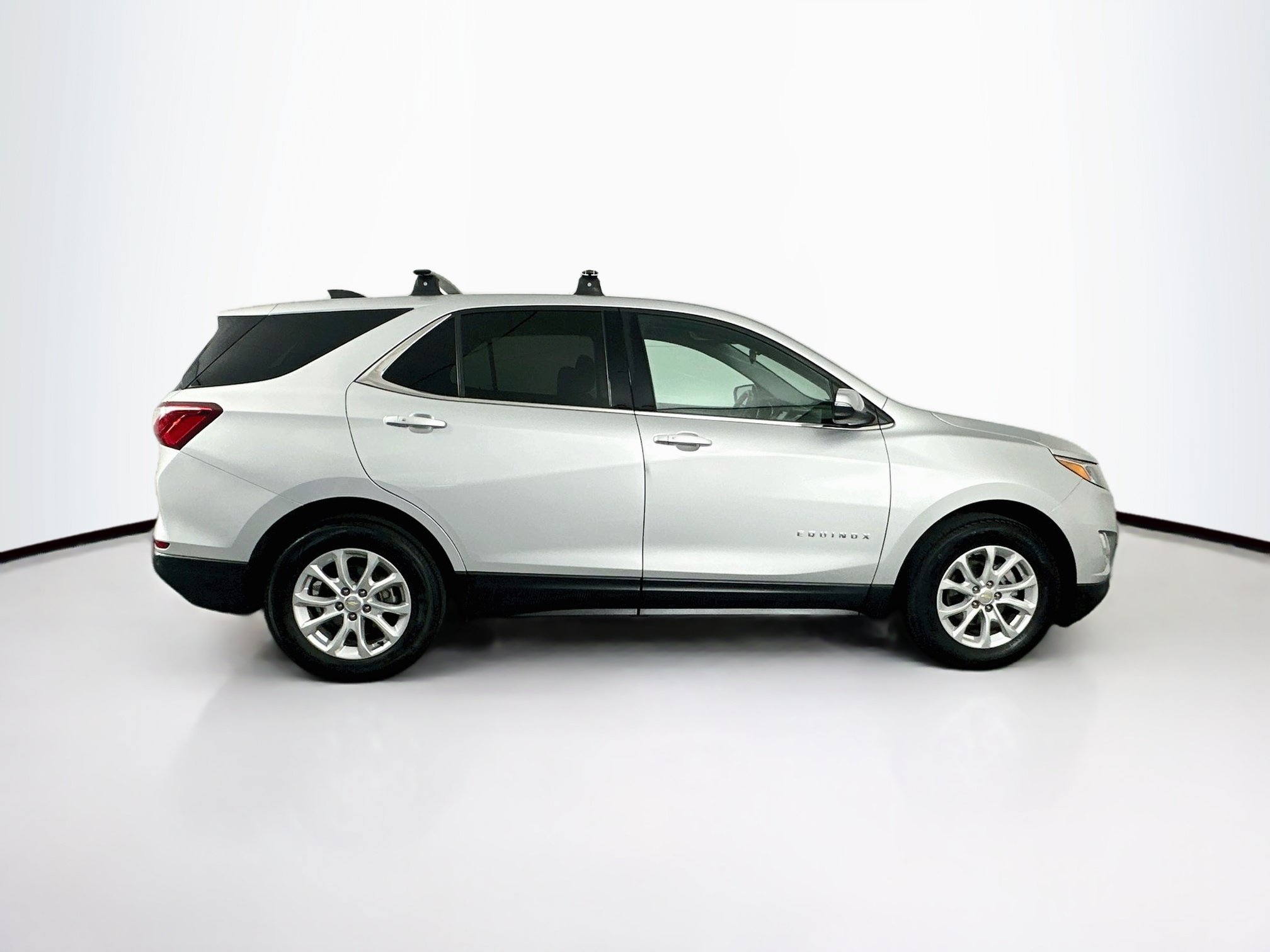 Used 2019 Chevrolet Equinox LT FWD image 10