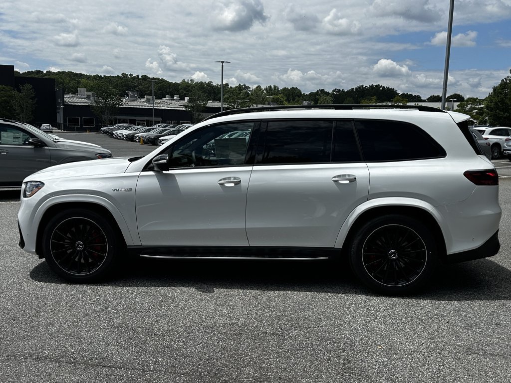 New 2026 Mercedes-Benz GLS 63 AMG 4MATIC image 5
