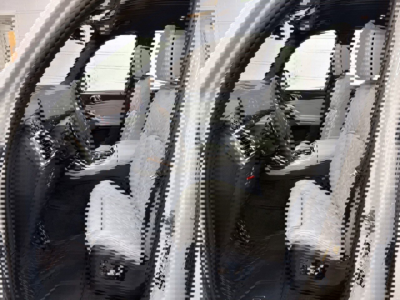 New 2026 BMW X7 xDrive40i image 16