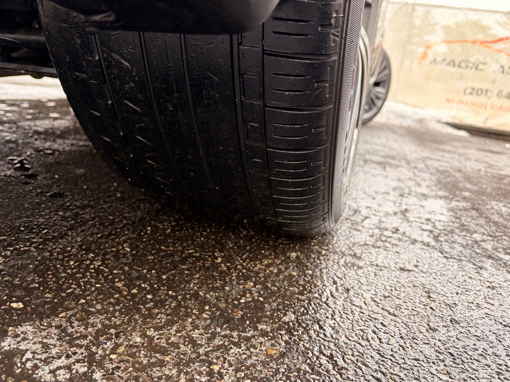 Used 2018 INFINITI Q60 3.0t Luxe w/ Sensory Package 3.0T Luxe image 90