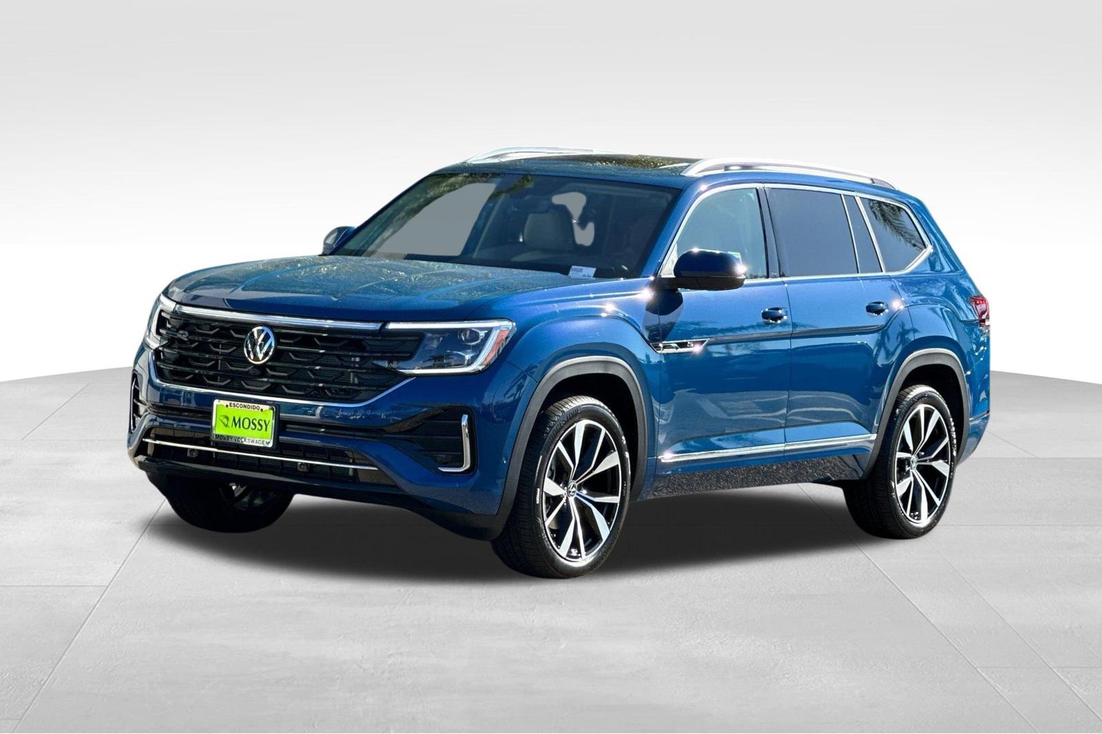 New 2026 Volkswagen Atlas SEL Premium R-Line image 1