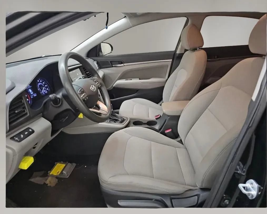 Used 2020 Hyundai Elantra SEL FWD image 7