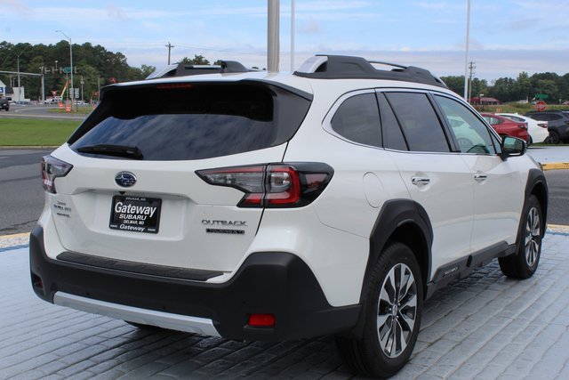 New 2025 Subaru Outback Touring XT image 3