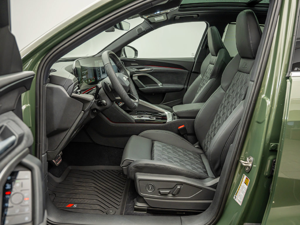New 2026 Audi SQ5 Prestige AWD/4WD image 33