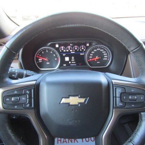 Used 2021 Chevrolet Tahoe High Country w/ Premium Package AWD/4WD image 13