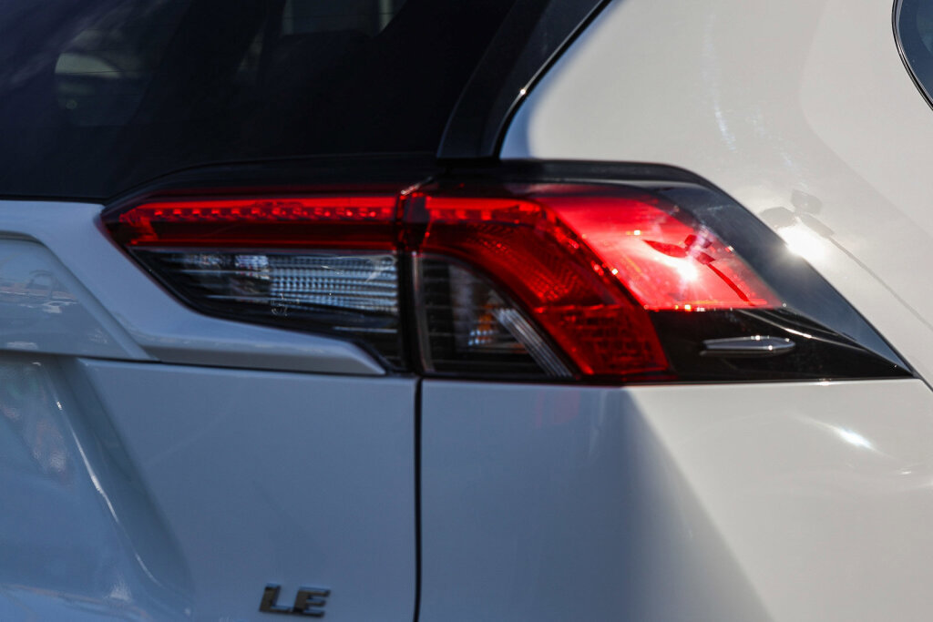 Certified 2025 Toyota RAV4 LE image 24