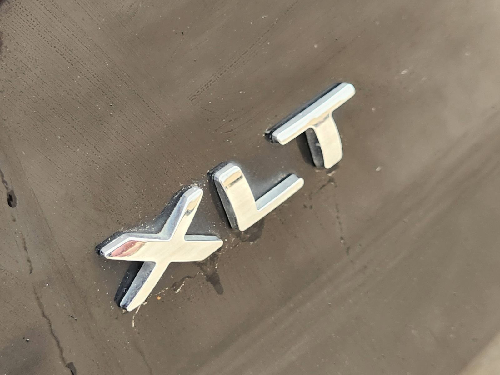 Used 2016 Ford Explorer XLT w/ Equipment Group 202A image 13