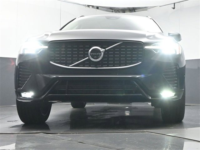 Used 2025 Volvo XC60 B5 Plus w/ Protection Package Premier image 34