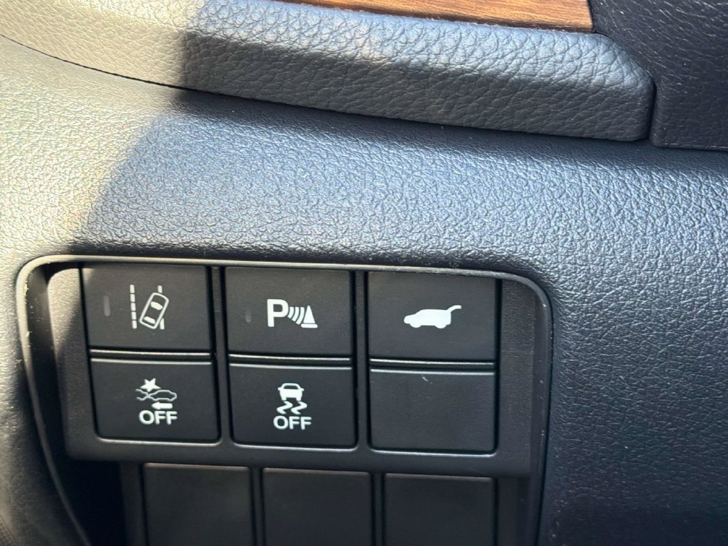 Used 2022 Honda CR-V Touring image 23