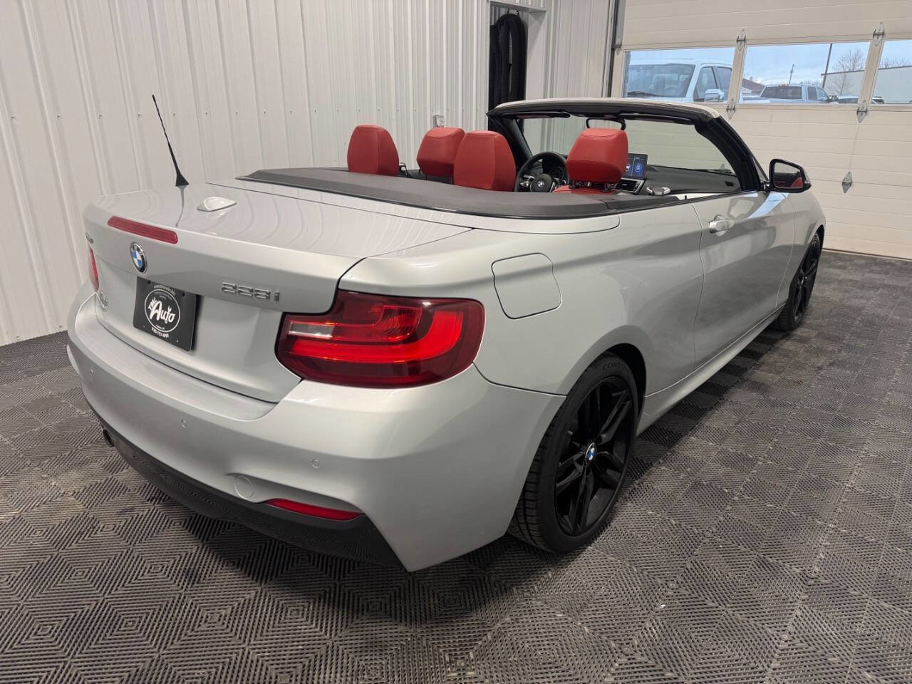 Used 2016 BMW 228i xDrive Convertible AWD/4WD image 36