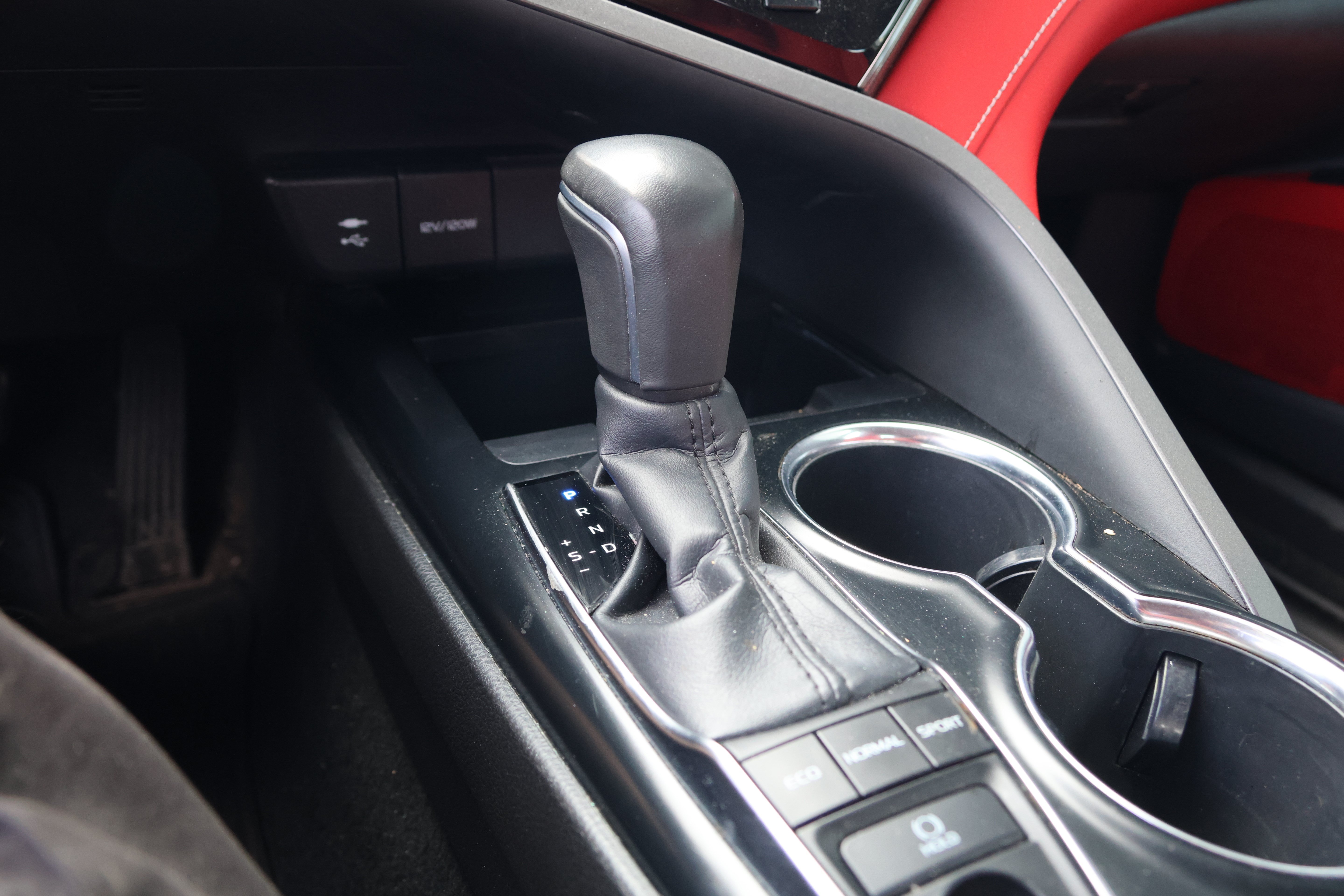 Used 2019 Toyota Camry XSE w/ Driver Assist Package FWD image 27