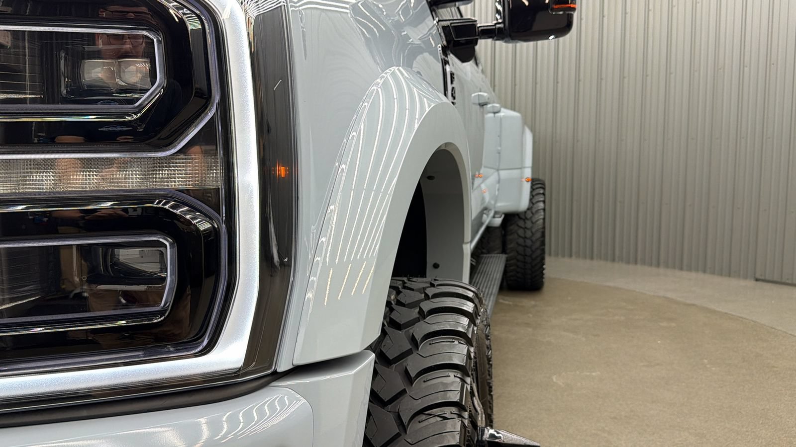 Used 2026 Ford F450 Platinum w/ FX4 Off-Road Package AWD/4WD image 13