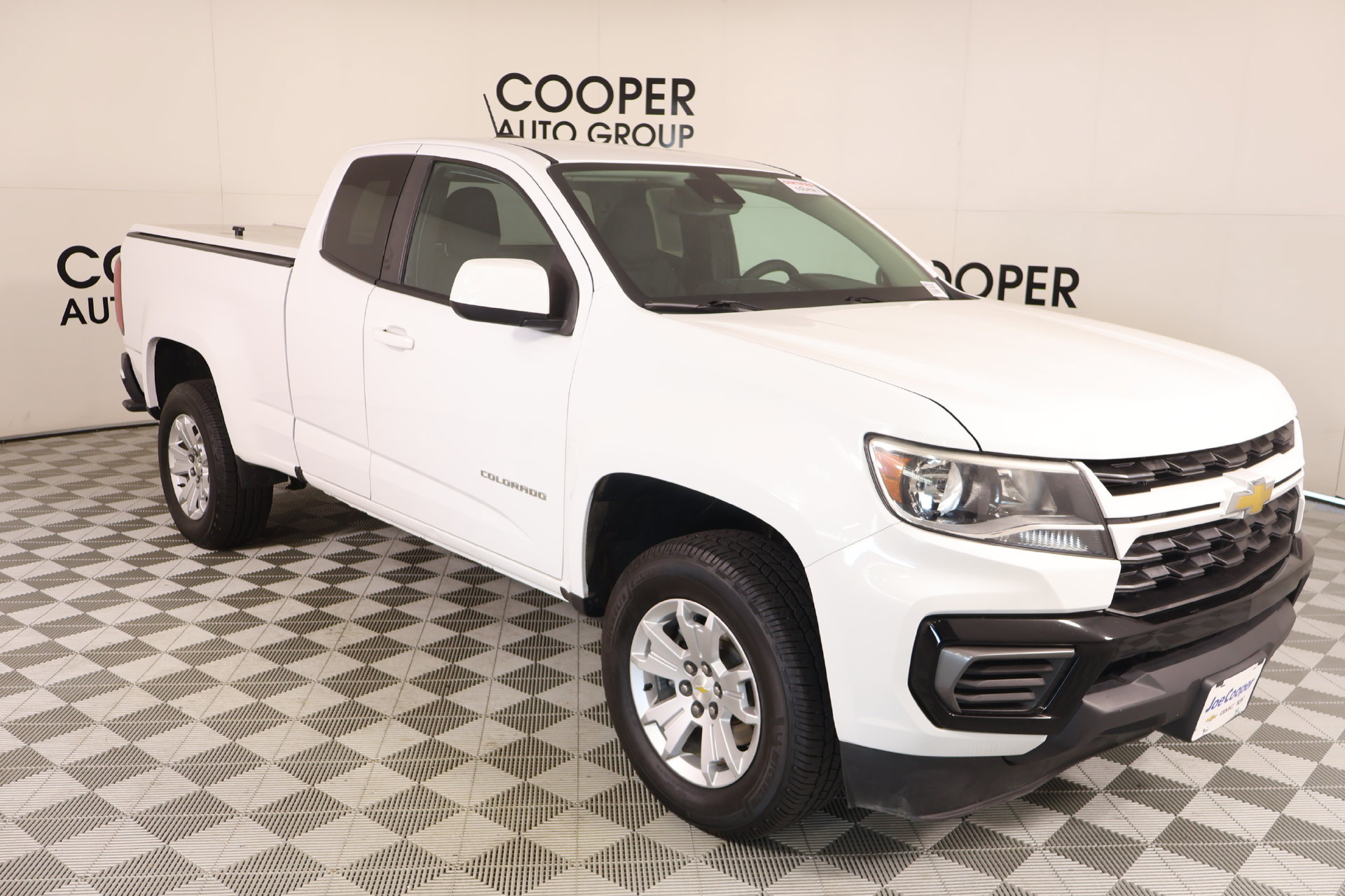 Used 2022 Chevrolet Colorado LT w/ Fleet Safety Package RWD image 1