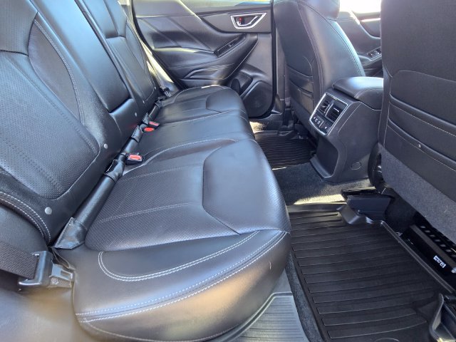 Used 2020 Subaru Forester Touring AWD/4WD image 14