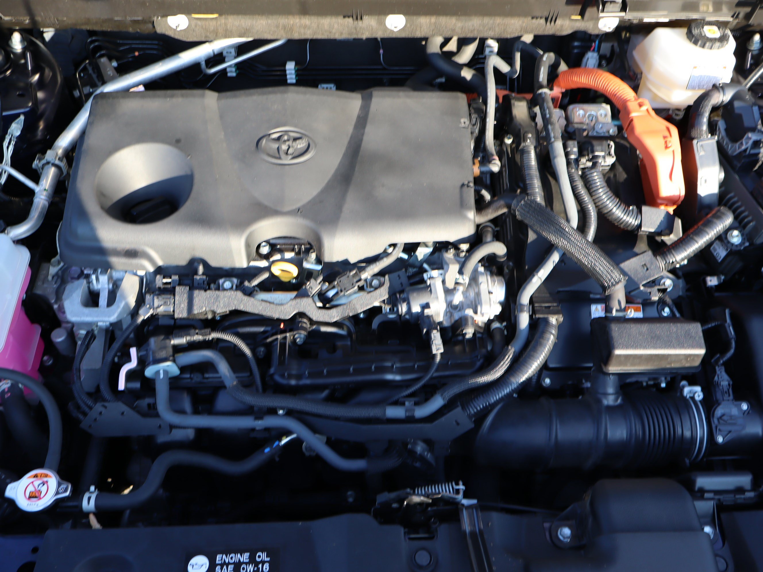 Used 2022 Toyota RAV4 Limited AWD/4WD image 42