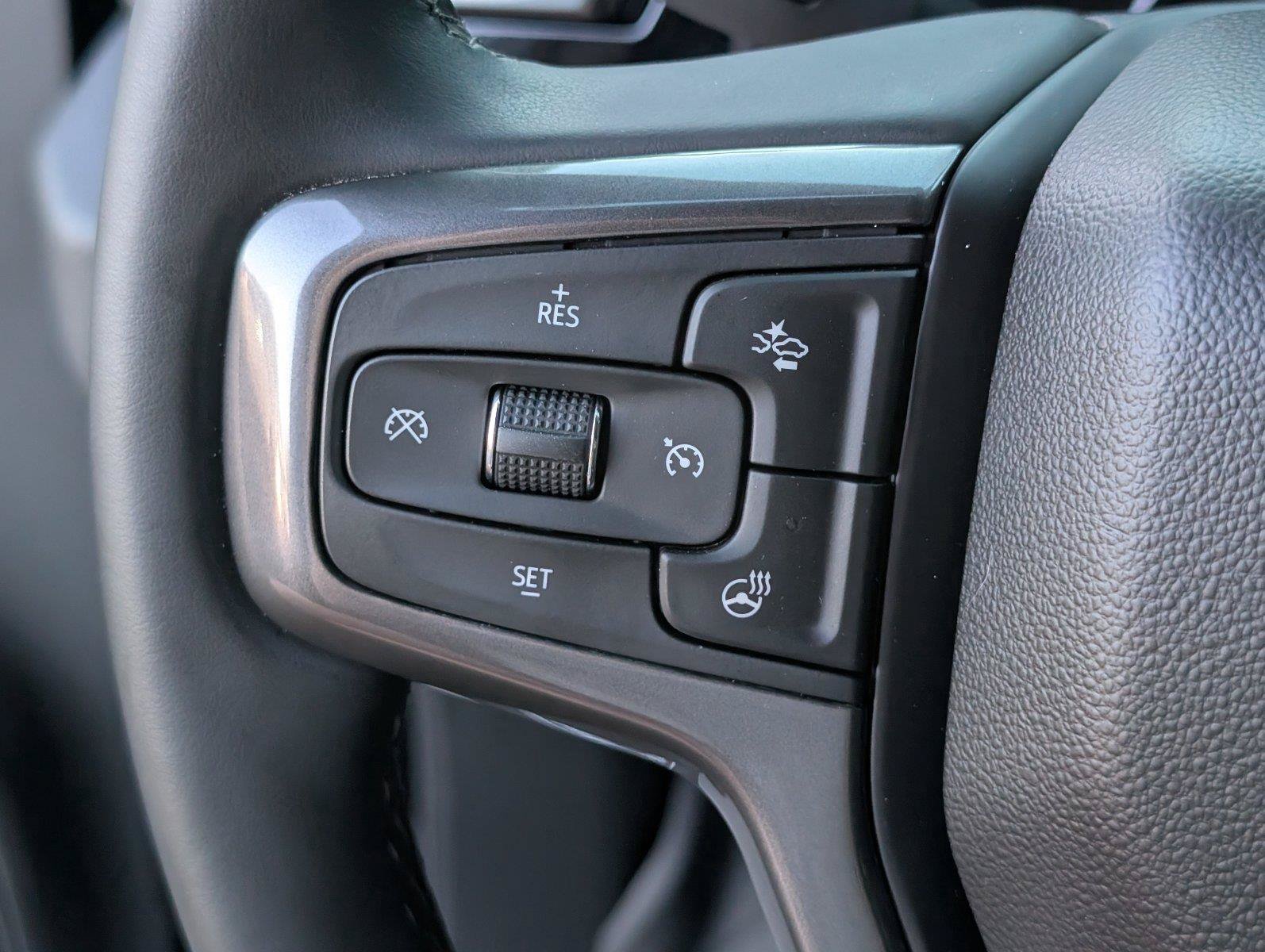 Used 2026 Chevrolet Silverado 2500 ZR2 AWD/4WD image 29