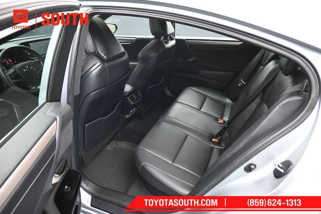 Used 2023 Lexus ES 300h F Sport w/ Accessory Package (Z1) FWD image 10