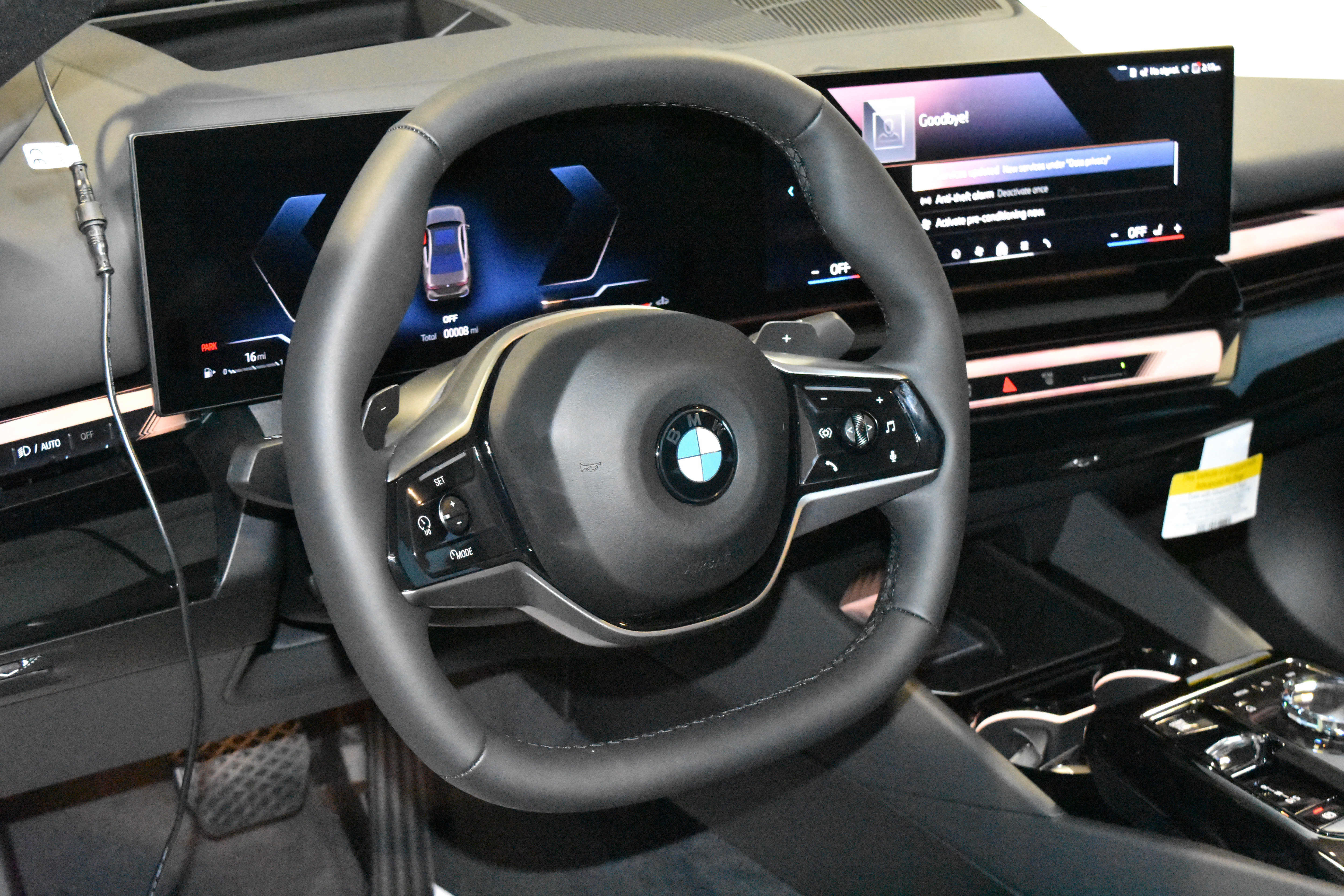 New 2027 BMW 540i xDrive w/ Executive Package AWD/4WD image 2