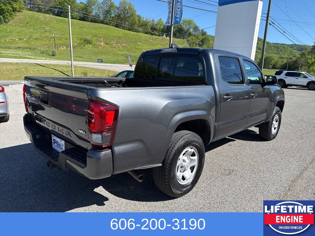 Used 2023 Toyota Tacoma SR AWD/4WD image 7
